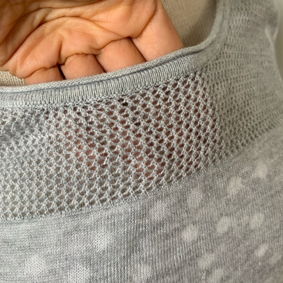 Express short sleeve sweater - Picture 4 of 4